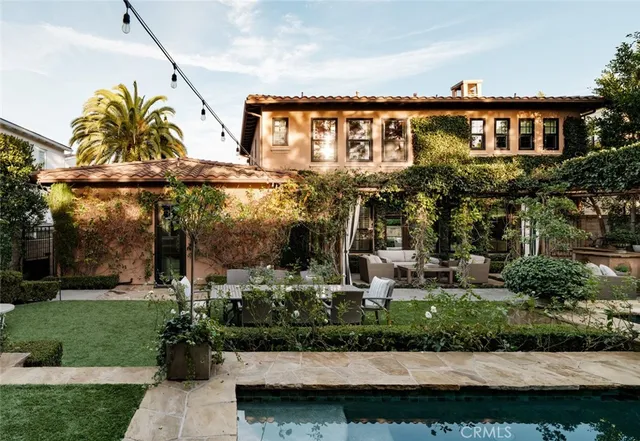a view of outdoor space yard and patio
