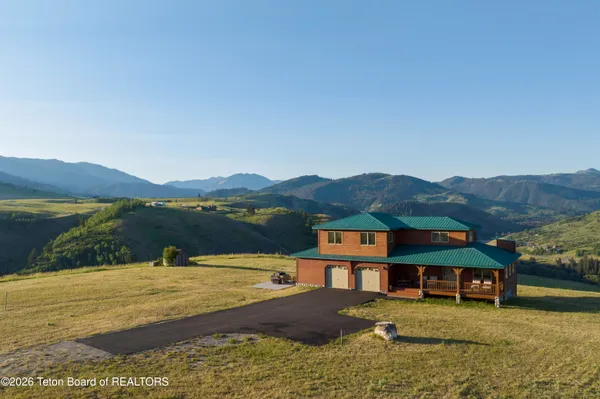 $4,495,000 | 7585 South Squaw Creek Road, Jackson, WY 83001