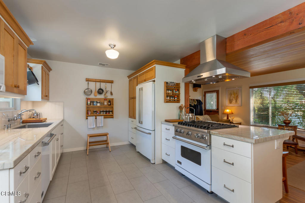 1205 Say Road Santa Paula, CA 93060 - Photo 10 of 30