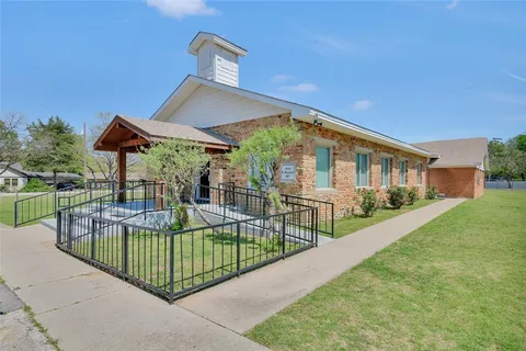 $750,000 | 1212-1214 North Business 287, Decatur, TX 76234