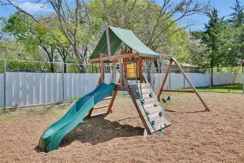 $750,000 | 1212-1214 North Business 287, Decatur, TX 76234