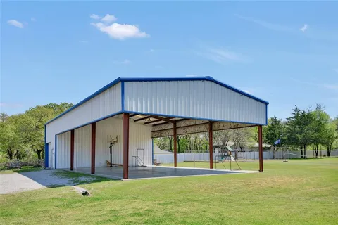$750,000 | 1214 North Business 287, Decatur, TX 76234