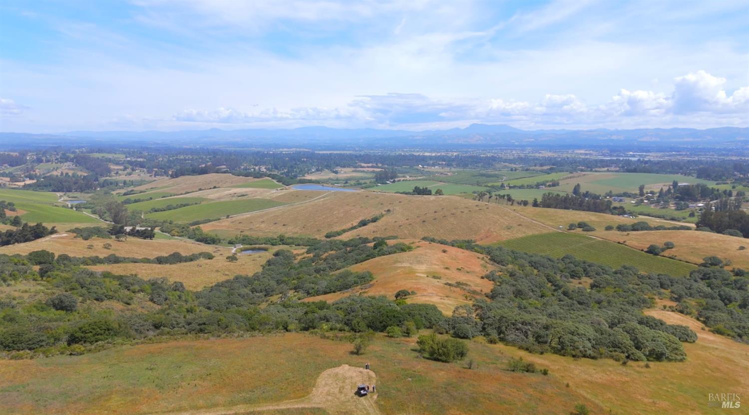 7470 Roblar Road Petaluma, CA 94952 - Photo 49 of 52