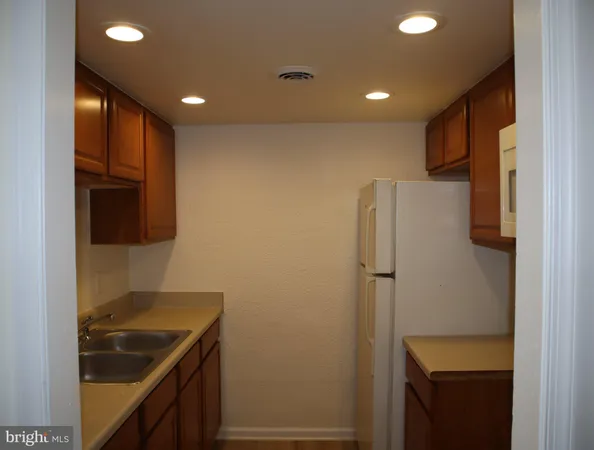 $1,350 | 1007 Kent Avenue, Salisbury, MD 21804