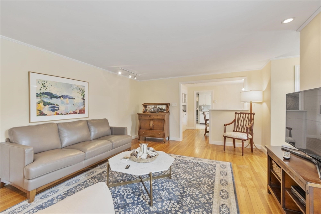 11 Whitla Drive Worcester, MA 01604 - Photo 14 of 32