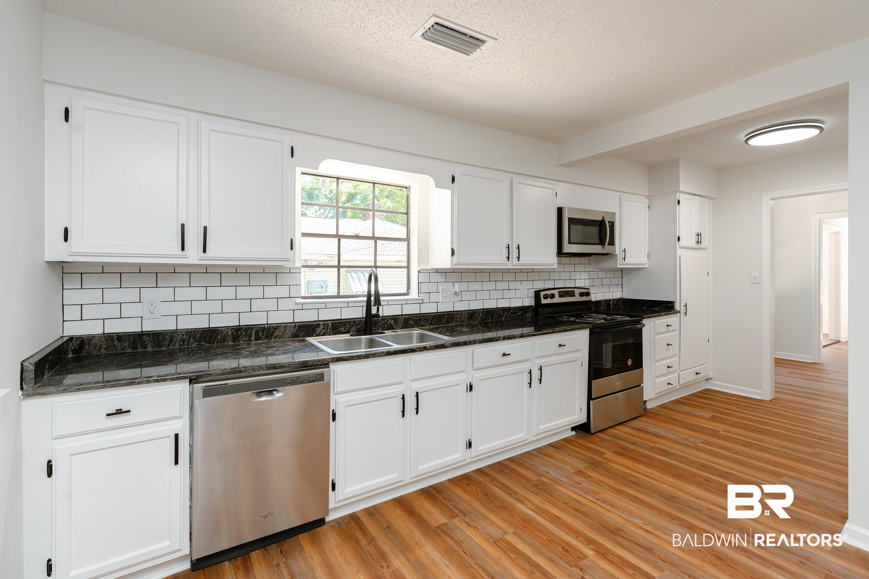 2300 Taylor Avenue Mobile, AL 36606 - Photo 16 of 46