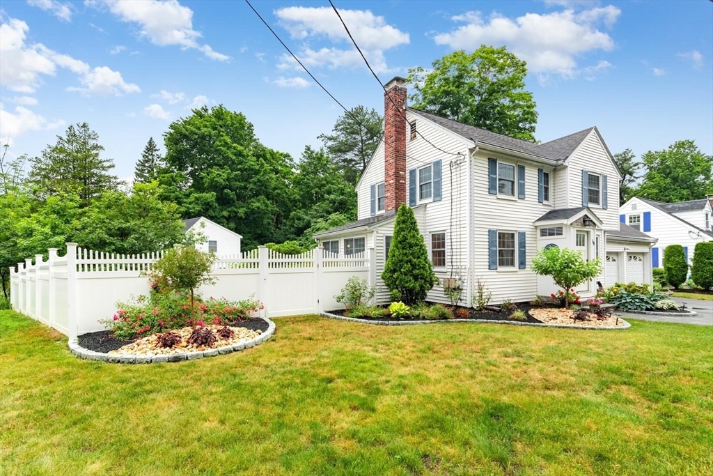 69 Meriam Street Wakefield, MA 01880 - Photo 3 of 38