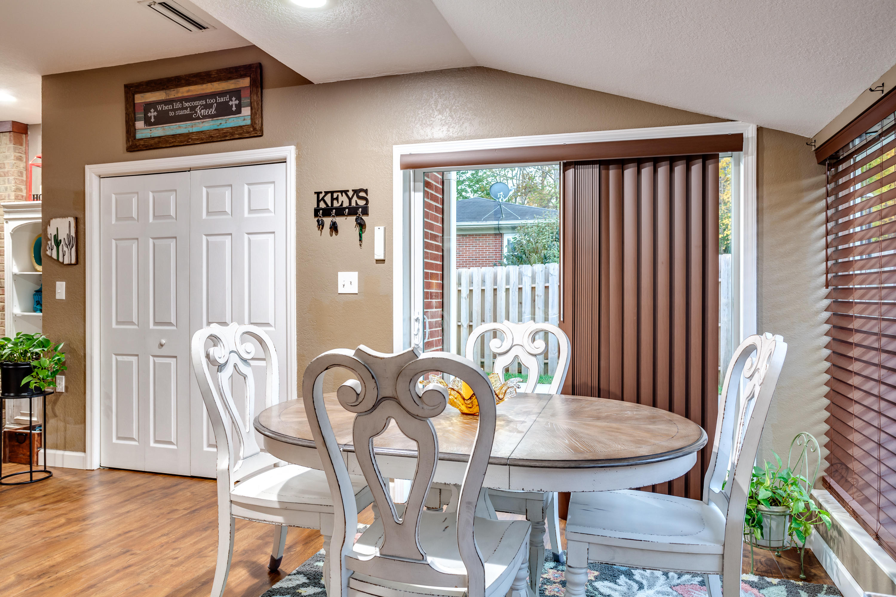 7109 Rollins Road Knoxville, TN 37918 - Photo 26 of 34 026201109-4-7109RollinsRdKnoxvilleTN-SMA