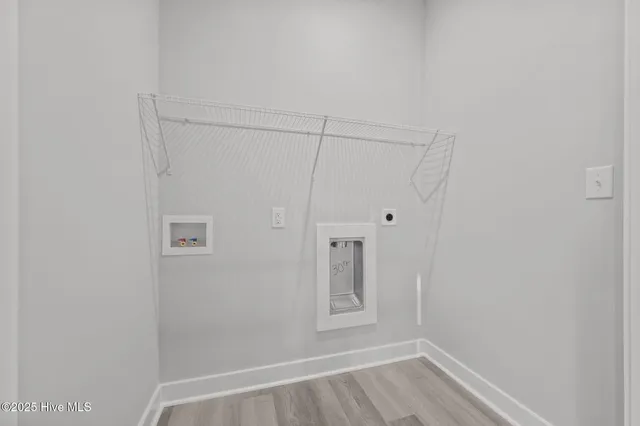 $389,900 | 802 Little Cardinal Court, Jacksonville, NC 28540