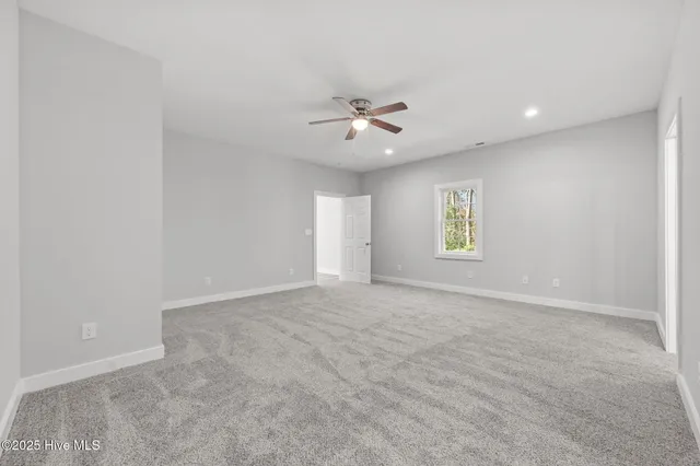 $389,900 | 802 Little Cardinal Court, Jacksonville, NC 28540