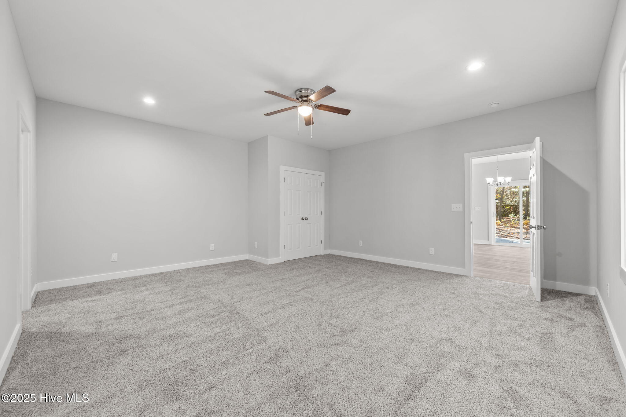 802 Little Cardinal Court Jacksonville, NC 28540 - Photo 27 of 52 23-web-or-mls-_RAD7572