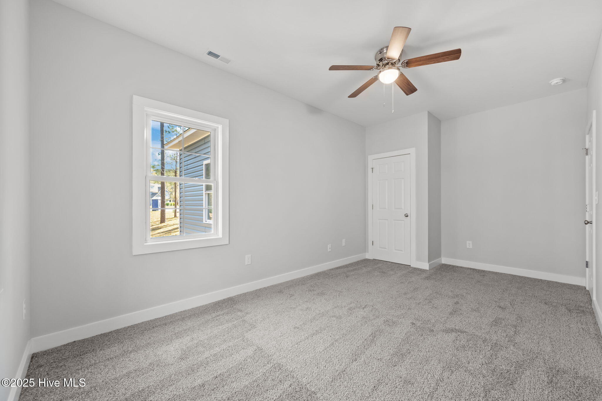 802 Little Cardinal Court Jacksonville, NC 28540 - Photo 38 of 52 46-web-or-mls-_RAD7686