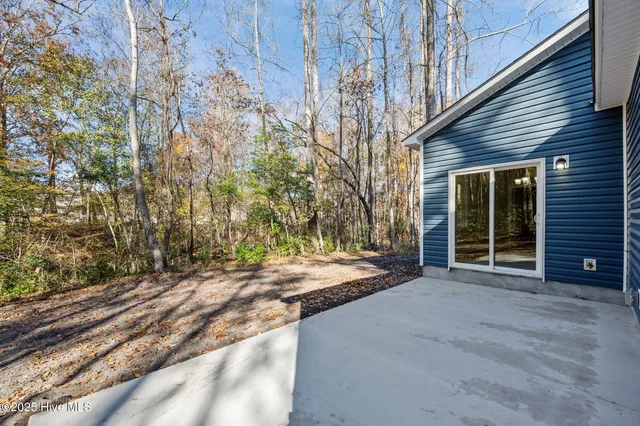 $389,900 | 802 Little Cardinal Court, Jacksonville, NC 28540