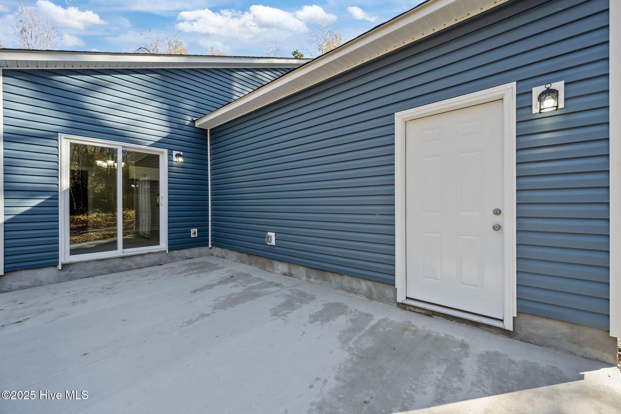802 Little Cardinal Court Jacksonville, NC 28540 - Photo 41 of 52 8-web-or-mls-08