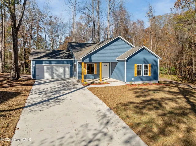$389,900 | 802 Little Cardinal Court, Jacksonville, NC 28540