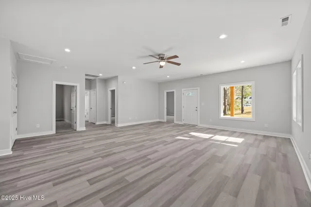 $389,900 | 802 Little Cardinal Court, Jacksonville, NC 28540