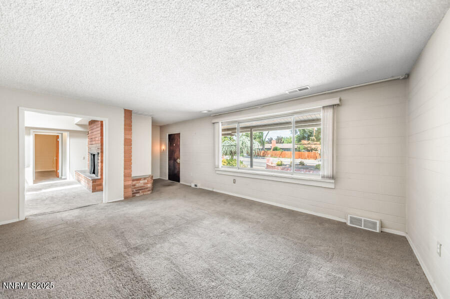 1950 West Plumb Lane Reno, NV 89509 - Photo 10 of 50 P-1011