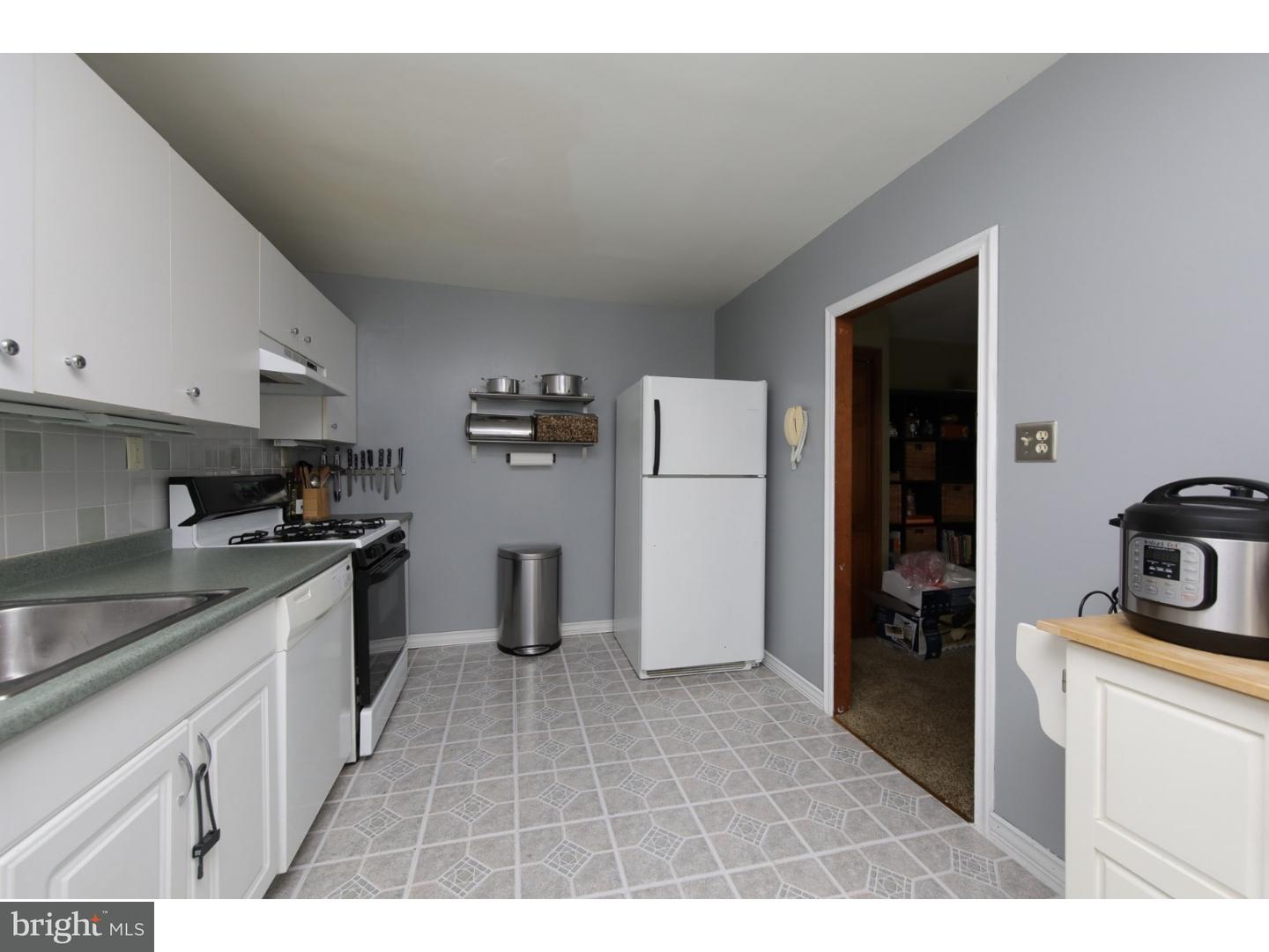 2750 Jenkintown Road Glenside, PA 19038 - Photo 8 of 23 Kitchen