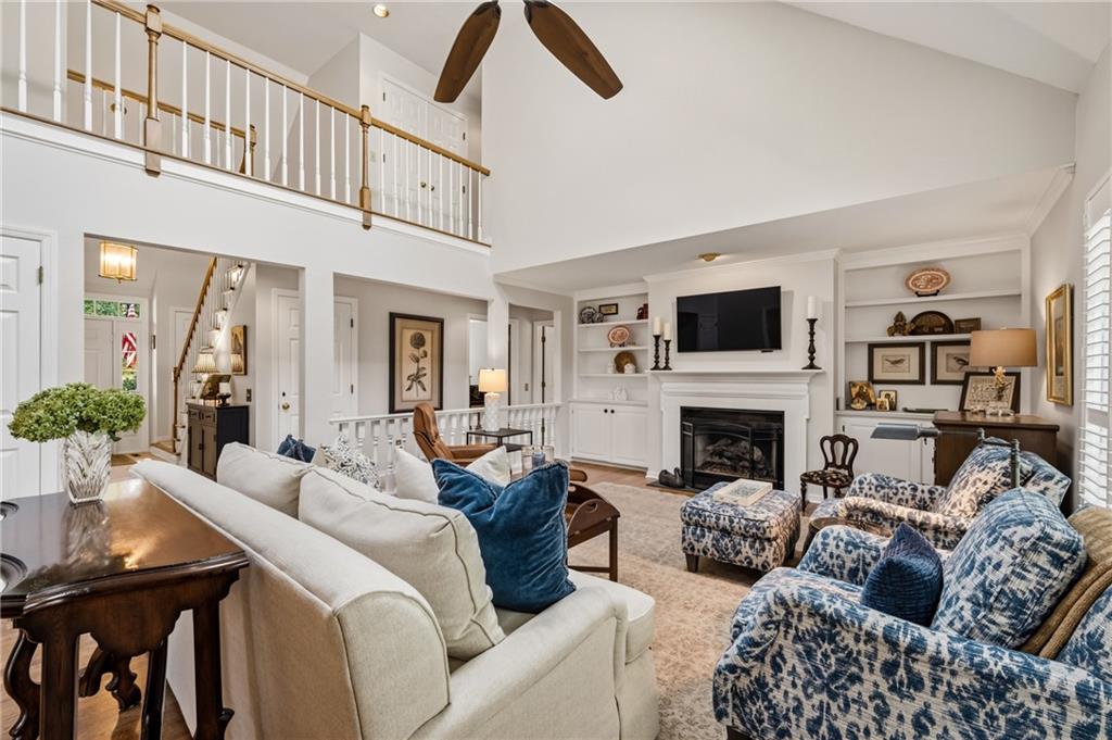 254 Sweet Gum Road Pittsburgh, PA 15238 - Photo 5 of 27 Gallery Image 5