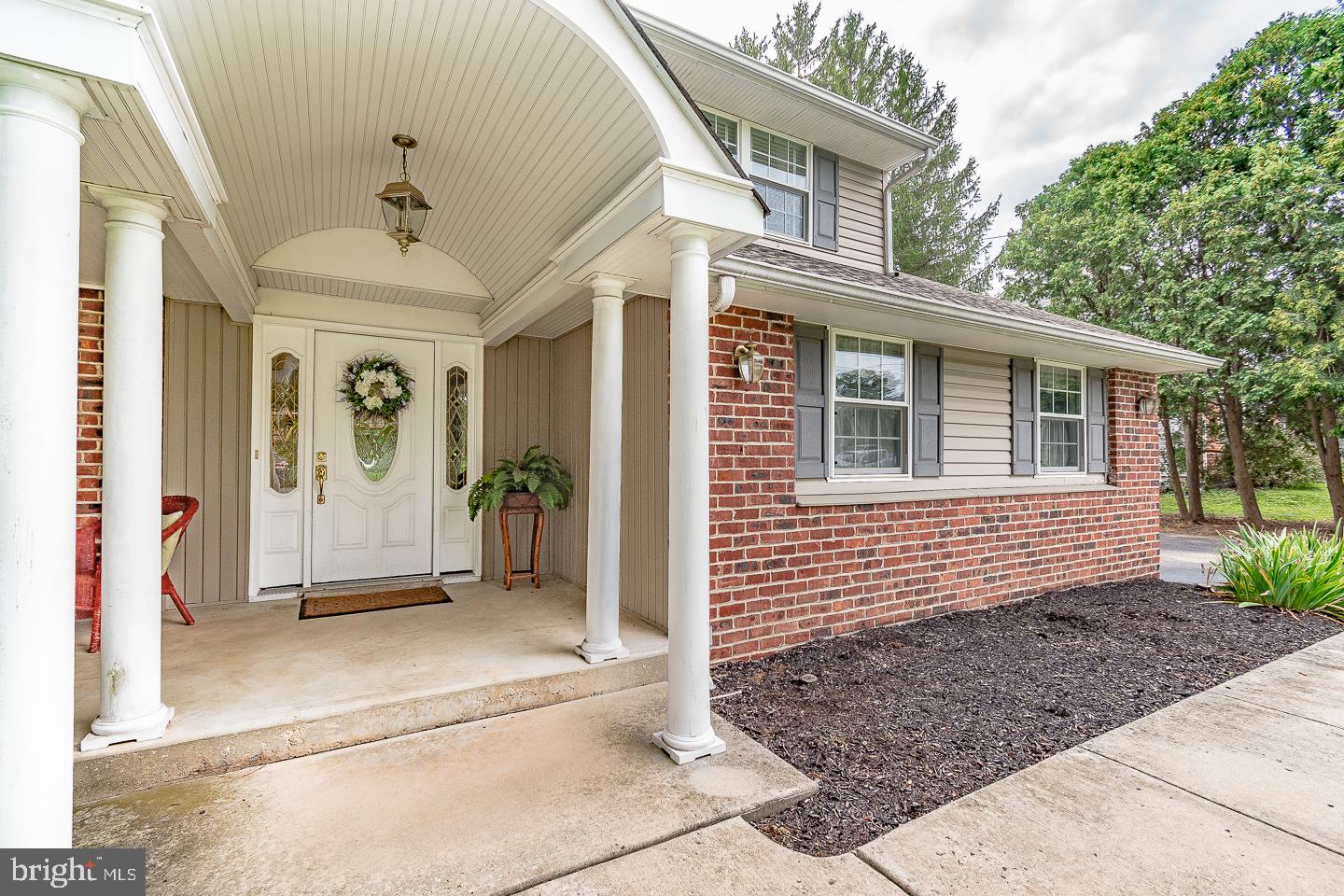 103 Moonflower Road Hatboro, PA 19040 - Photo 4 of 42 Gallery Image 4