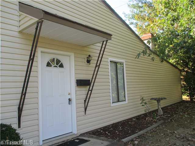 Exterior Front. Private side entry to this "like new" main level condo.