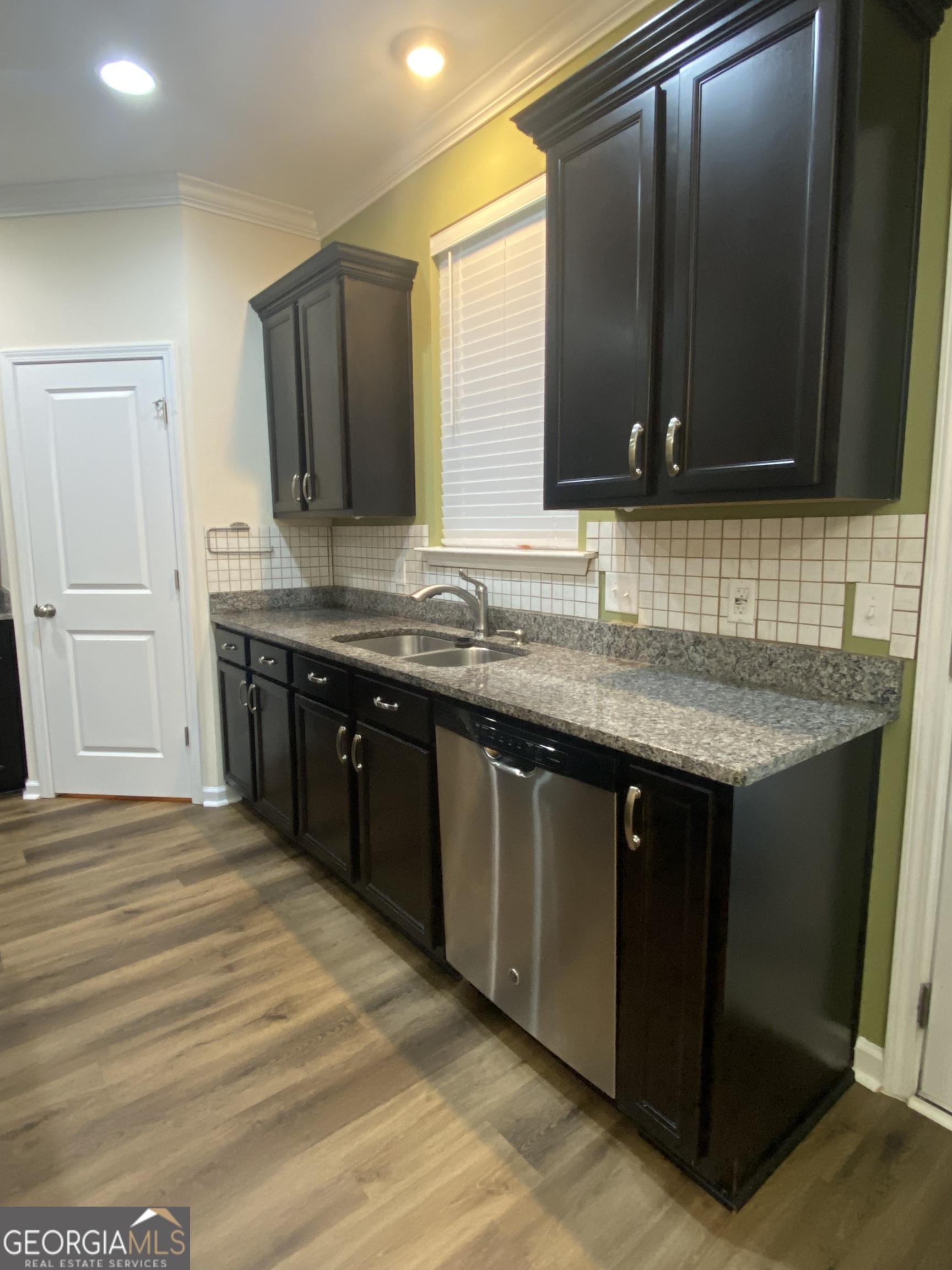 116 Winslow Circle Savannah, GA 31407 - Photo 18 of 43