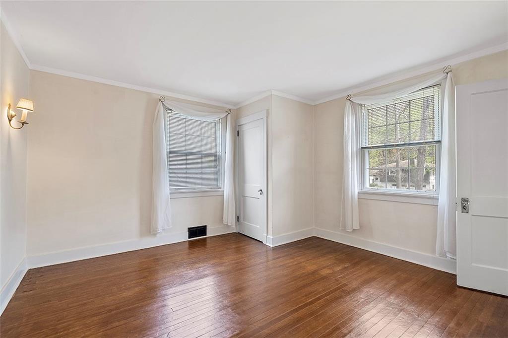511 Walnut Road Pittsburgh, PA 15202 - Photo 17 of 25 Gallery Image 17