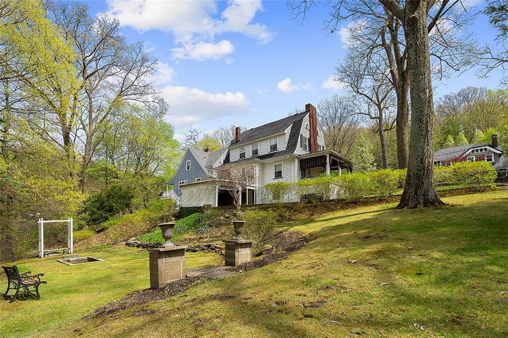 511 Walnut Road Pittsburgh, PA 15202 - Photo 4 of 25 Gallery Image 4