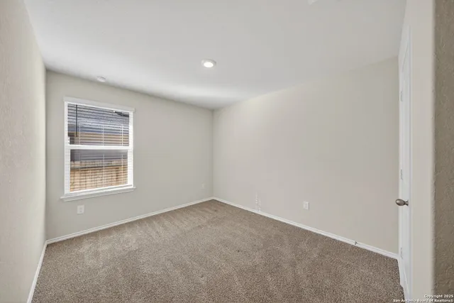 $1,600 | 11927 Hondo Creek, San Antonio, TX 78245