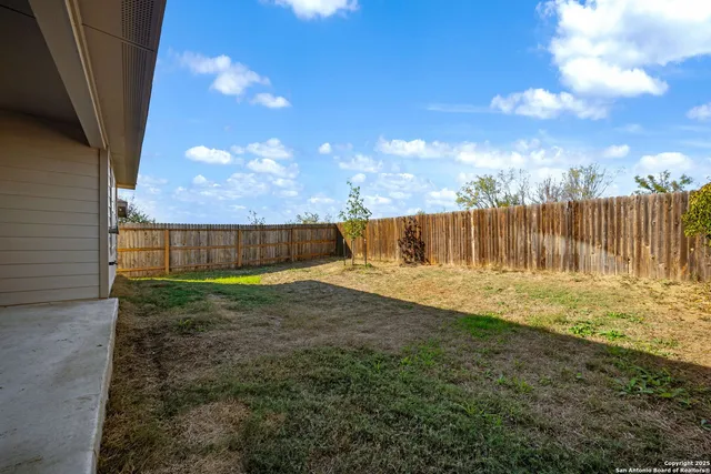 $1,600 | 11927 Hondo Creek, San Antonio, TX 78245