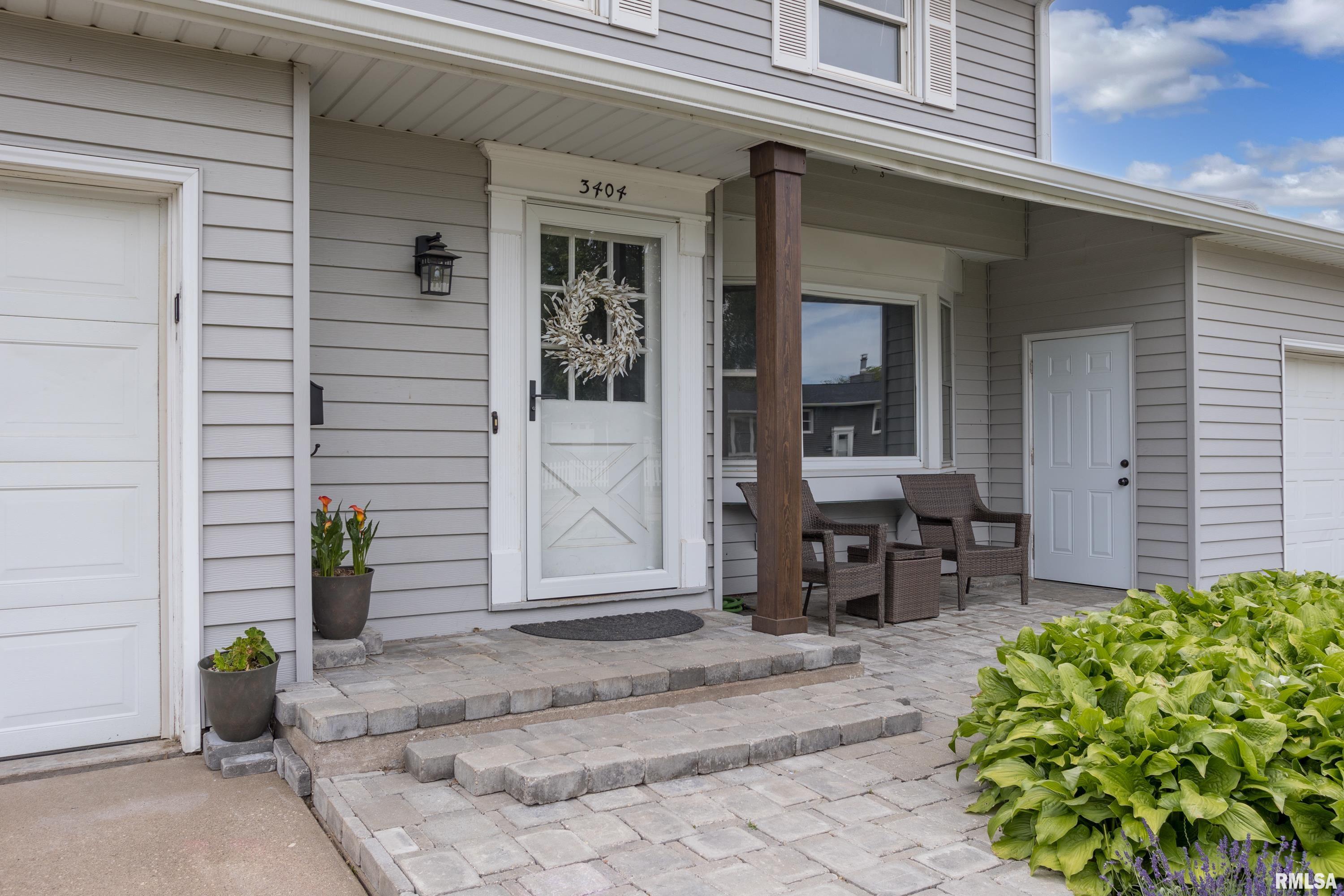 3404 Fairhaven Road Davenport, IA 52807 - Photo 3 of 35 Gallery Image 3