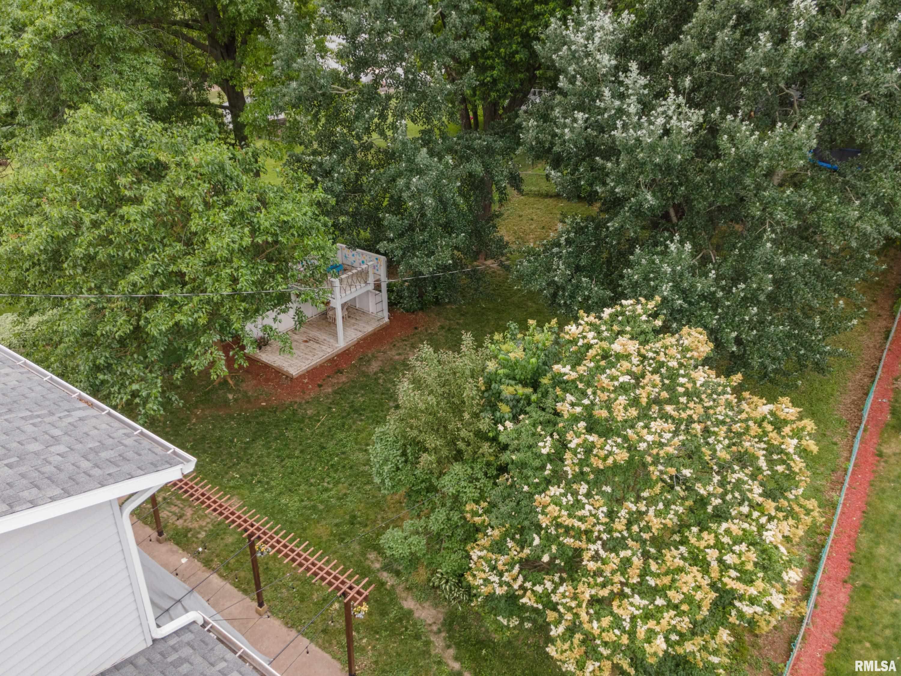 3404 Fairhaven Road Davenport, IA 52807 - Photo 32 of 35 Gallery Image 32