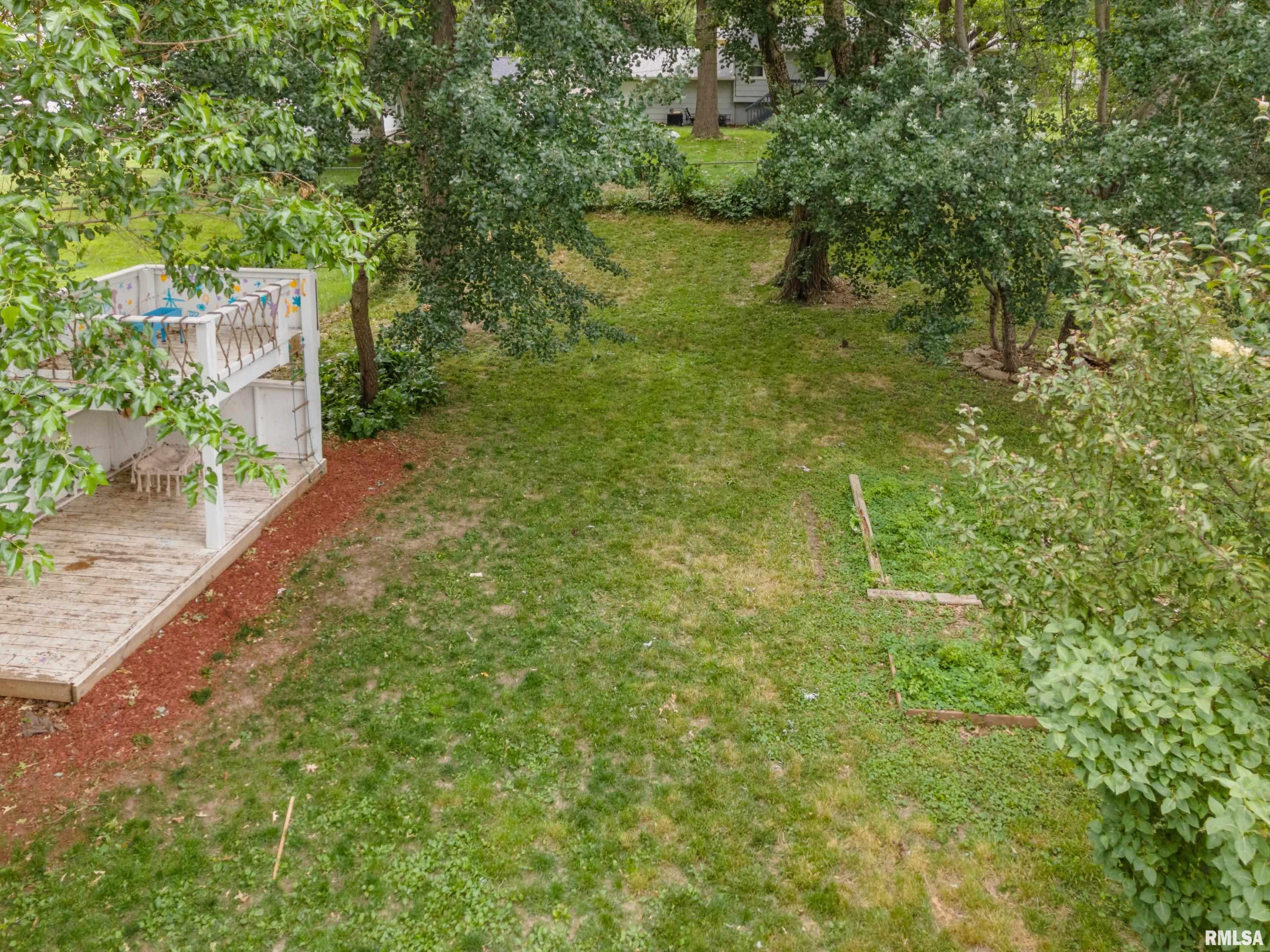 3404 Fairhaven Road Davenport, IA 52807 - Photo 34 of 35 Gallery Image 34