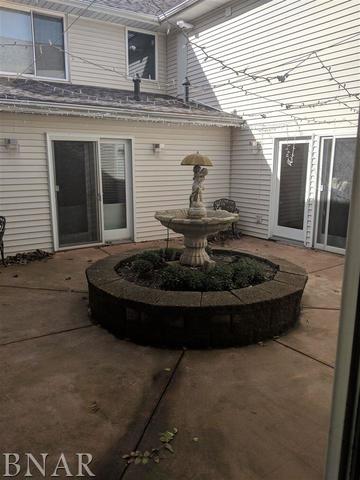 709 West College Avenue Normal, IL 61761 - Photo 5 of 10