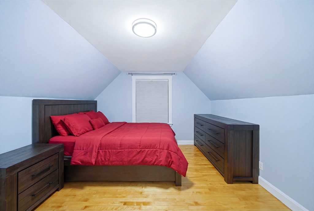 22 Black Rock Road Melrose, MA 02176 - Photo 16 of 32