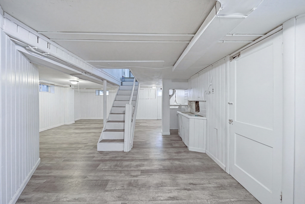 22 Black Rock Road Melrose, MA 02176 - Photo 21 of 32