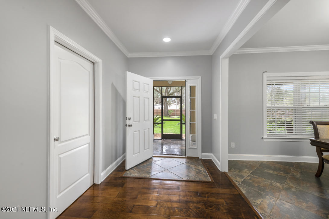 97002 Po Folks Way Yulee, FL 32097 - Photo 35 of 57 a view of livingroom with window