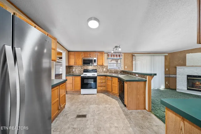 $269,000 | 30 Browns Creek Drive, Crossville, TN 38571