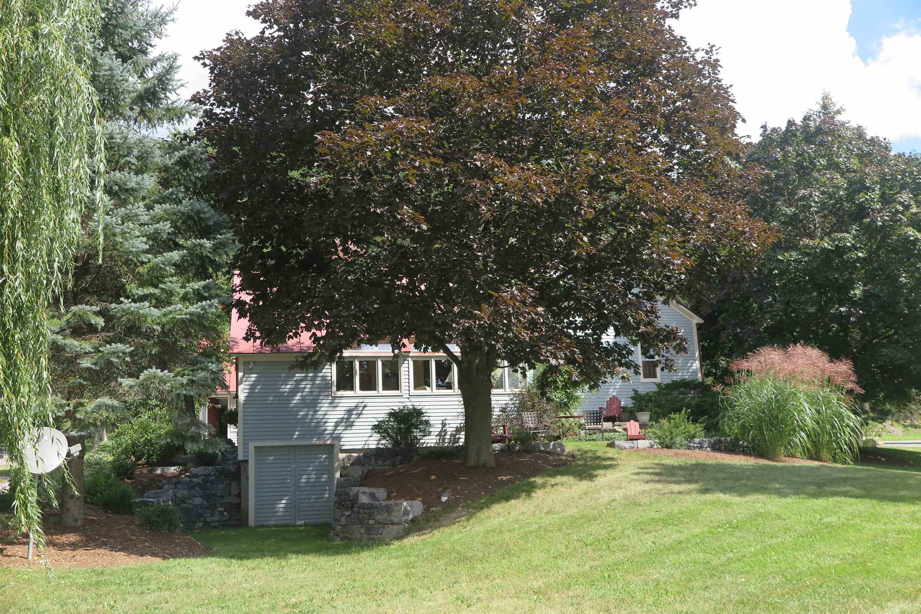 1119 Munger Street Middlebury, VT 05753 - Photo 2 of 32