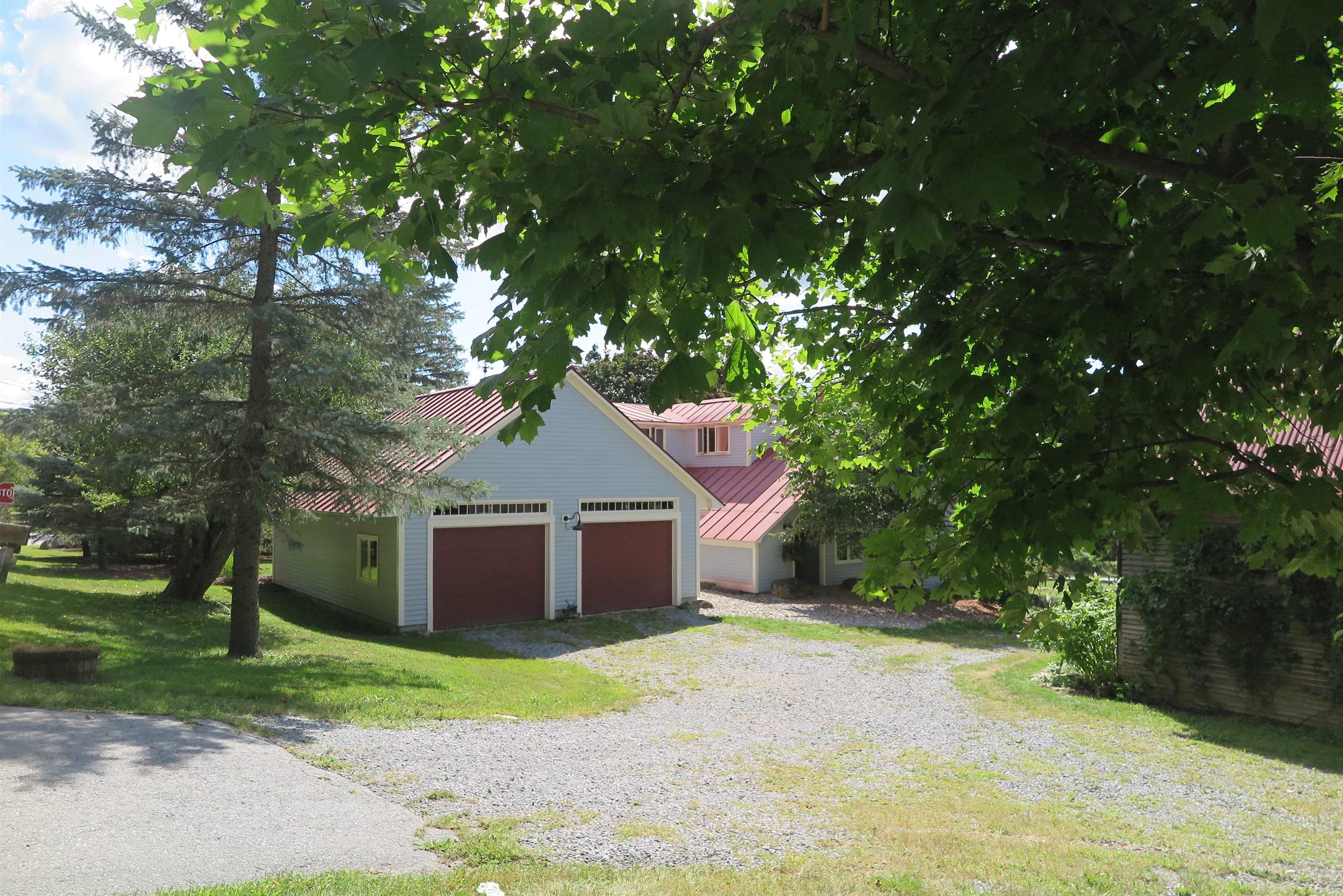 1119 Munger Street Middlebury, VT 05753 - Photo 4 of 32