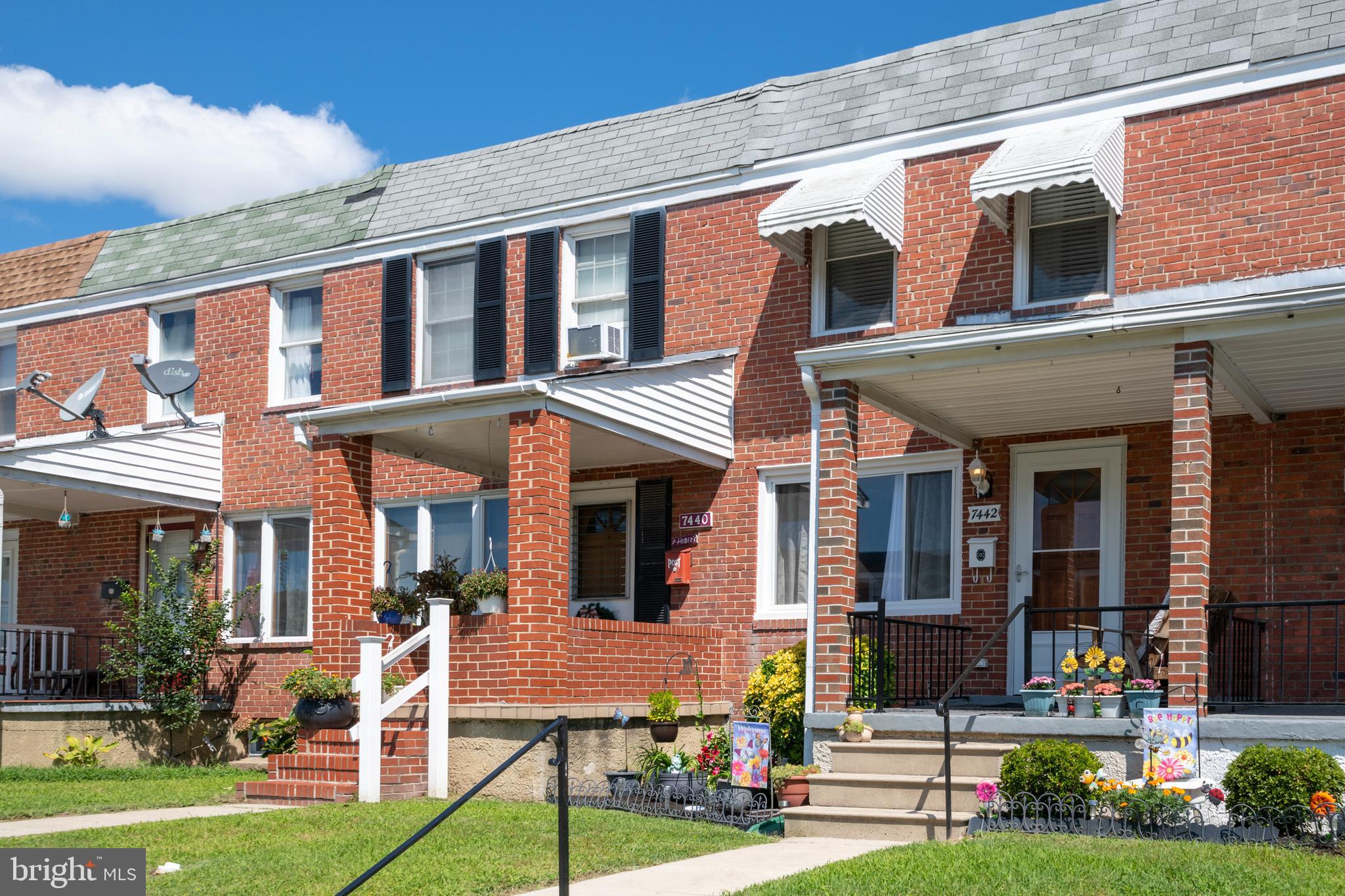 7442 Edsworth Road Baltimore, MD 21222 - Photo 3 of 42 COME SIT A SPELL AND ENJOY