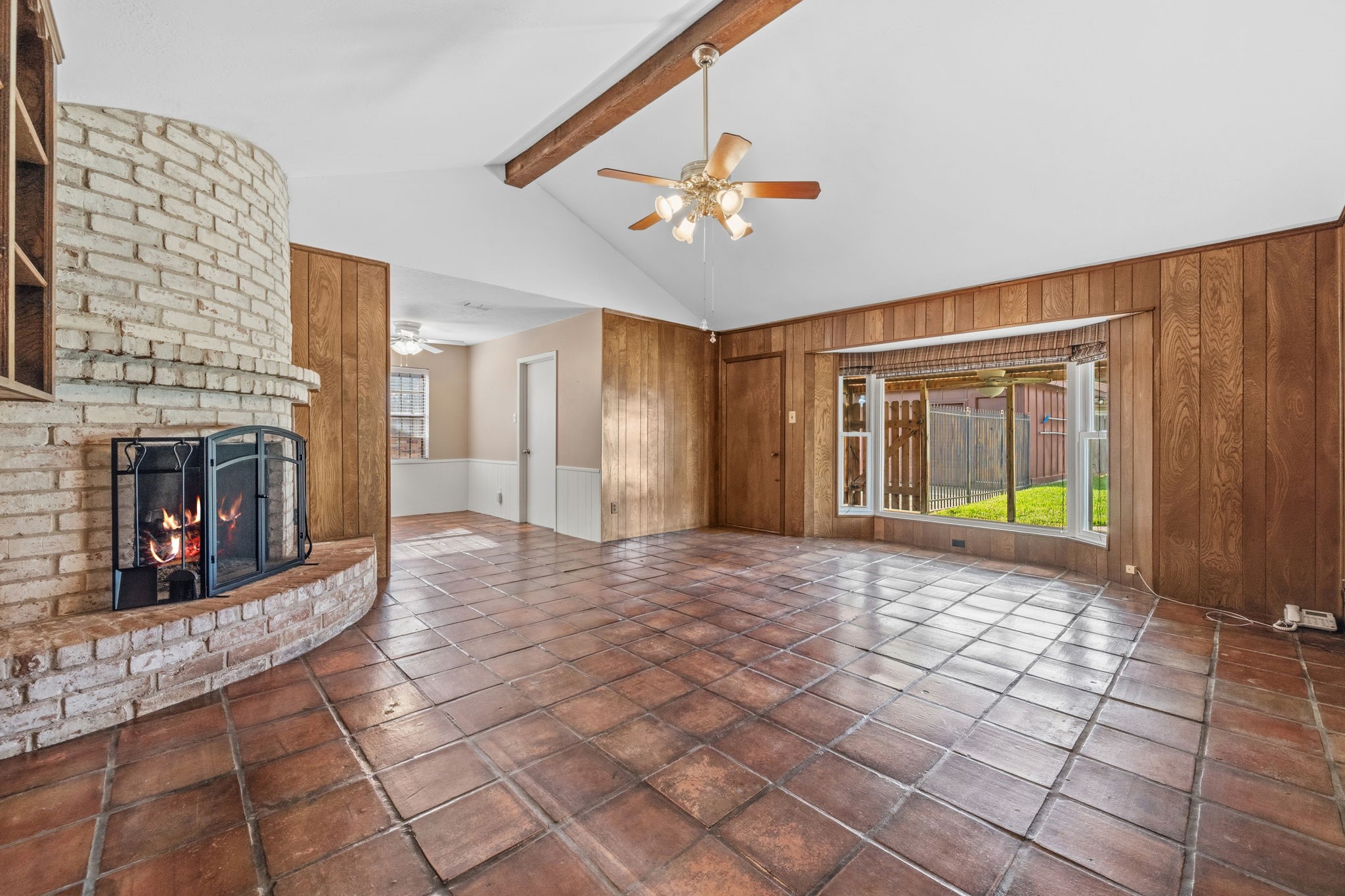 8834 Sandstone Road Houston, TX 77036 - Photo 4 of 31