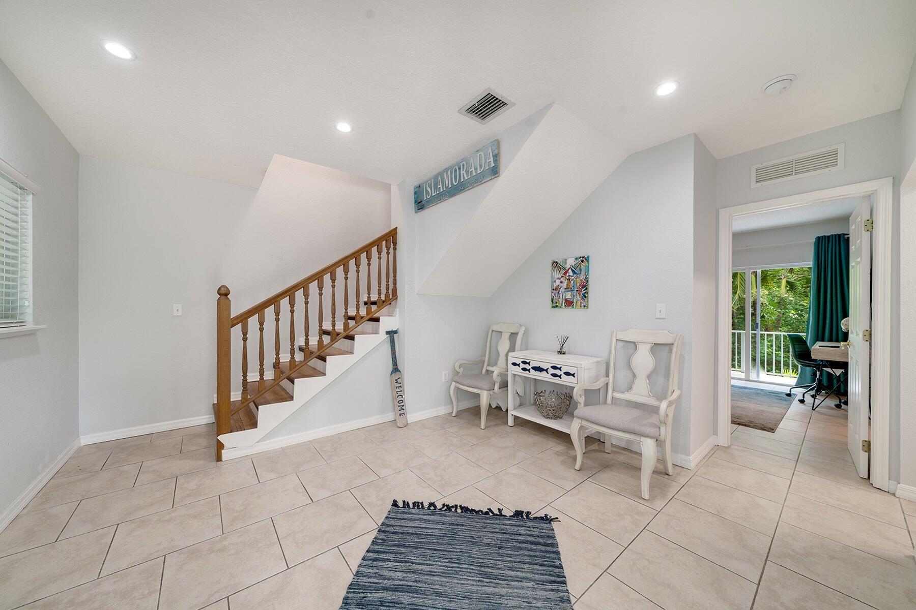 191 Carroll Street Islamorada, FL 33036 - Photo 7 of 40 a view of entryway and hall