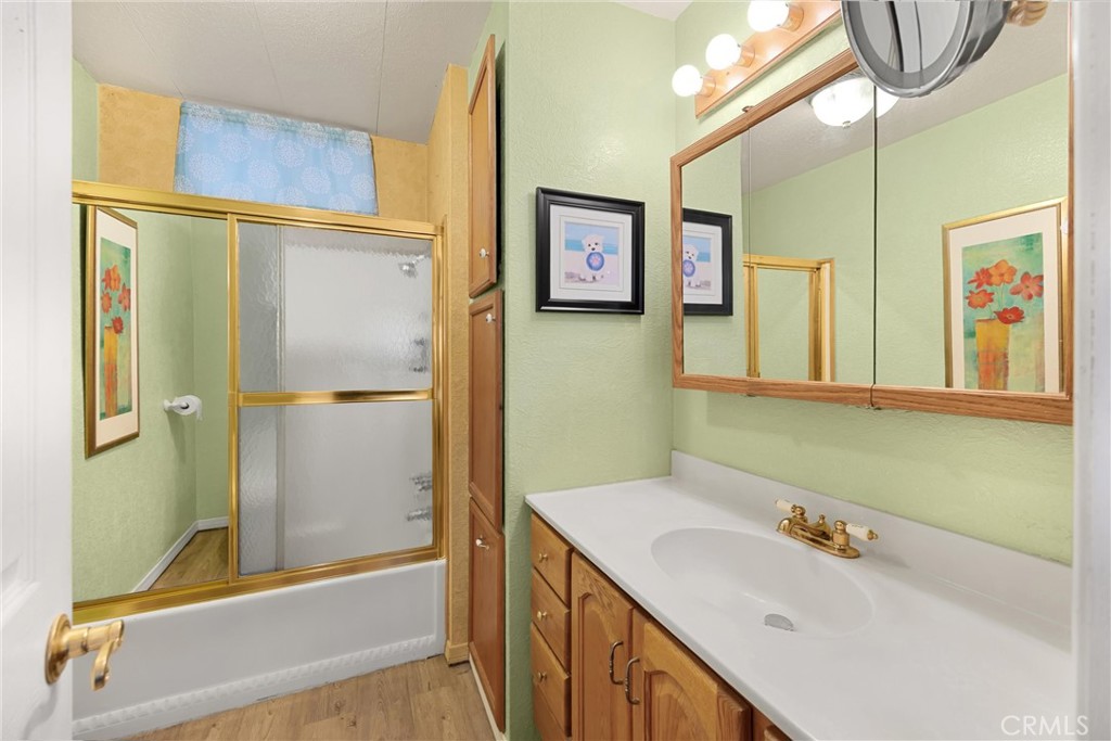 10210 Base Line Road, Unit 235 Rancho Cucamonga, CA 91701 - Photo 24 of 33 a bathroom with a sink and a bathtub