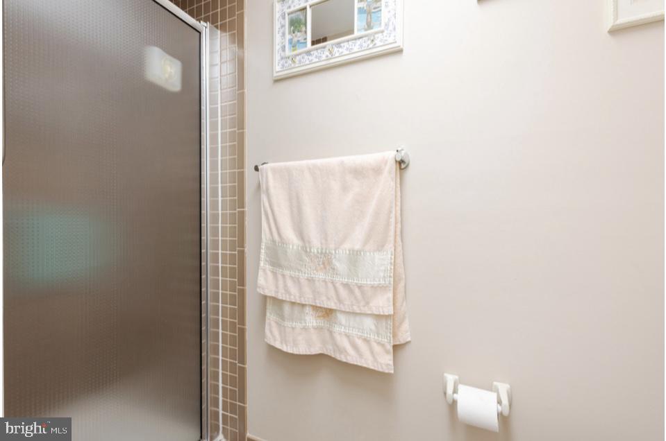 205 Uxbridge Cherry Hill, NJ 08034 - Photo 15 of 16 Master Bath