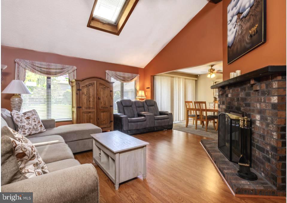 205 Uxbridge Cherry Hill, NJ 08034 - Photo 2 of 16 Living Room