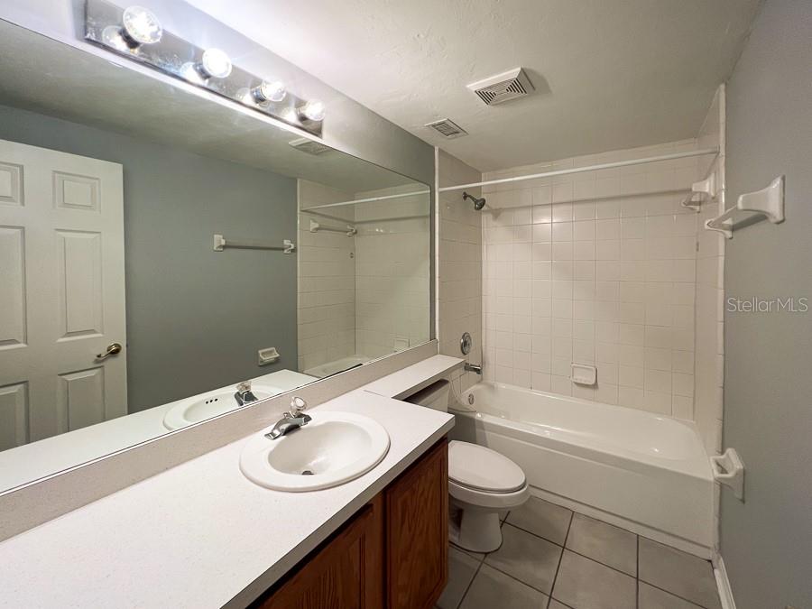 5048 Northwest 1st Place Gainesville, FL 32607 - Photo 26 of 33