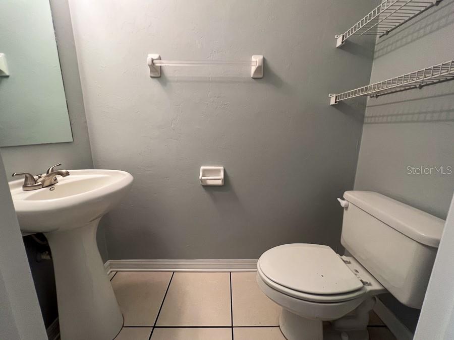 5048 Northwest 1st Place Gainesville, FL 32607 - Photo 3 of 33