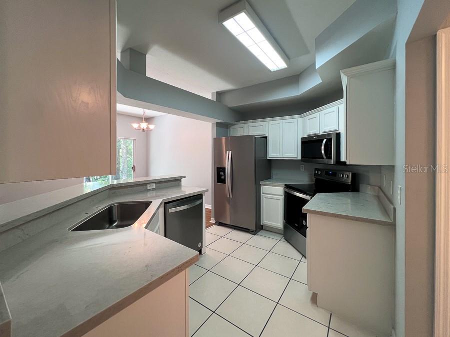 5048 Northwest 1st Place Gainesville, FL 32607 - Photo 4 of 33