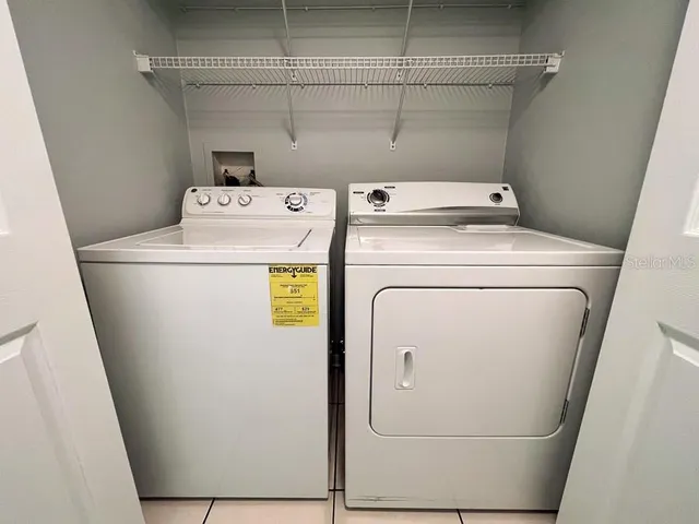 $2,200 | 5048 Northwest 1st Place, Gainesville, FL 32607